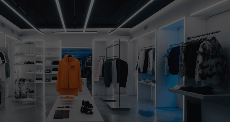 Combating Shoplifting
with AI-Powered Video Analytics